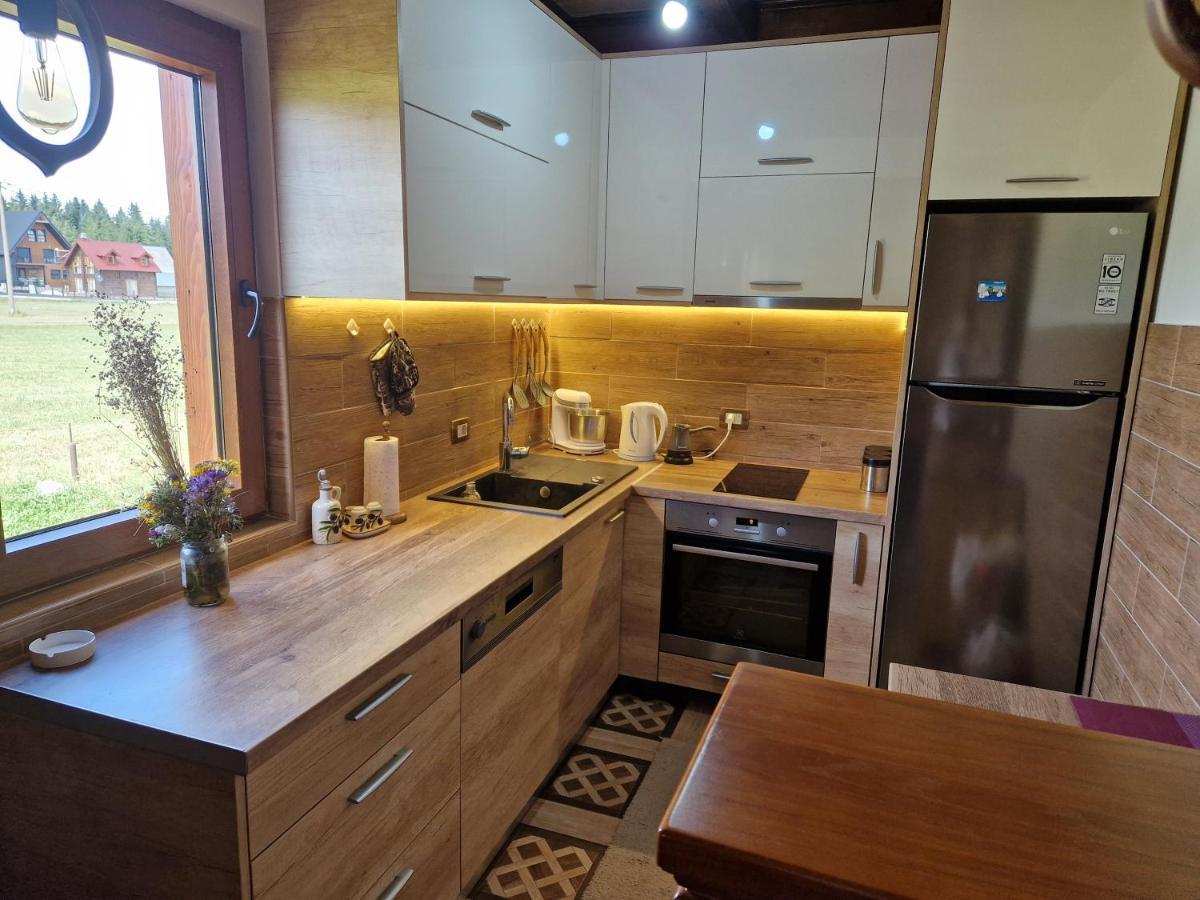 Mountain Haven Deluxe Apartamento Žabljak Exterior foto