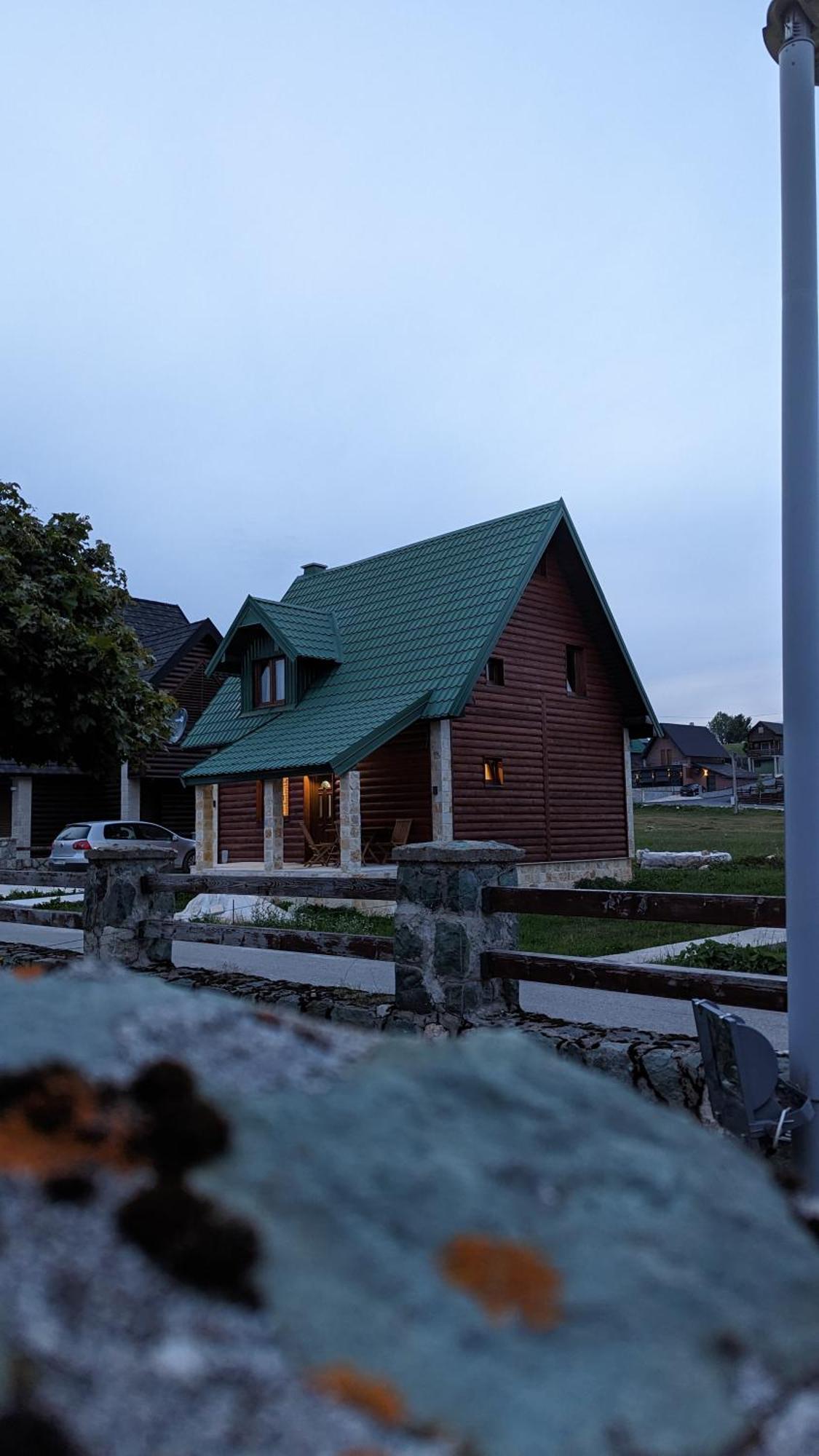 Mountain Haven Deluxe Apartamento Žabljak Exterior foto